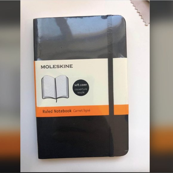 Moleskine Ruled Notebook (NEW) - Picture 1 of 1